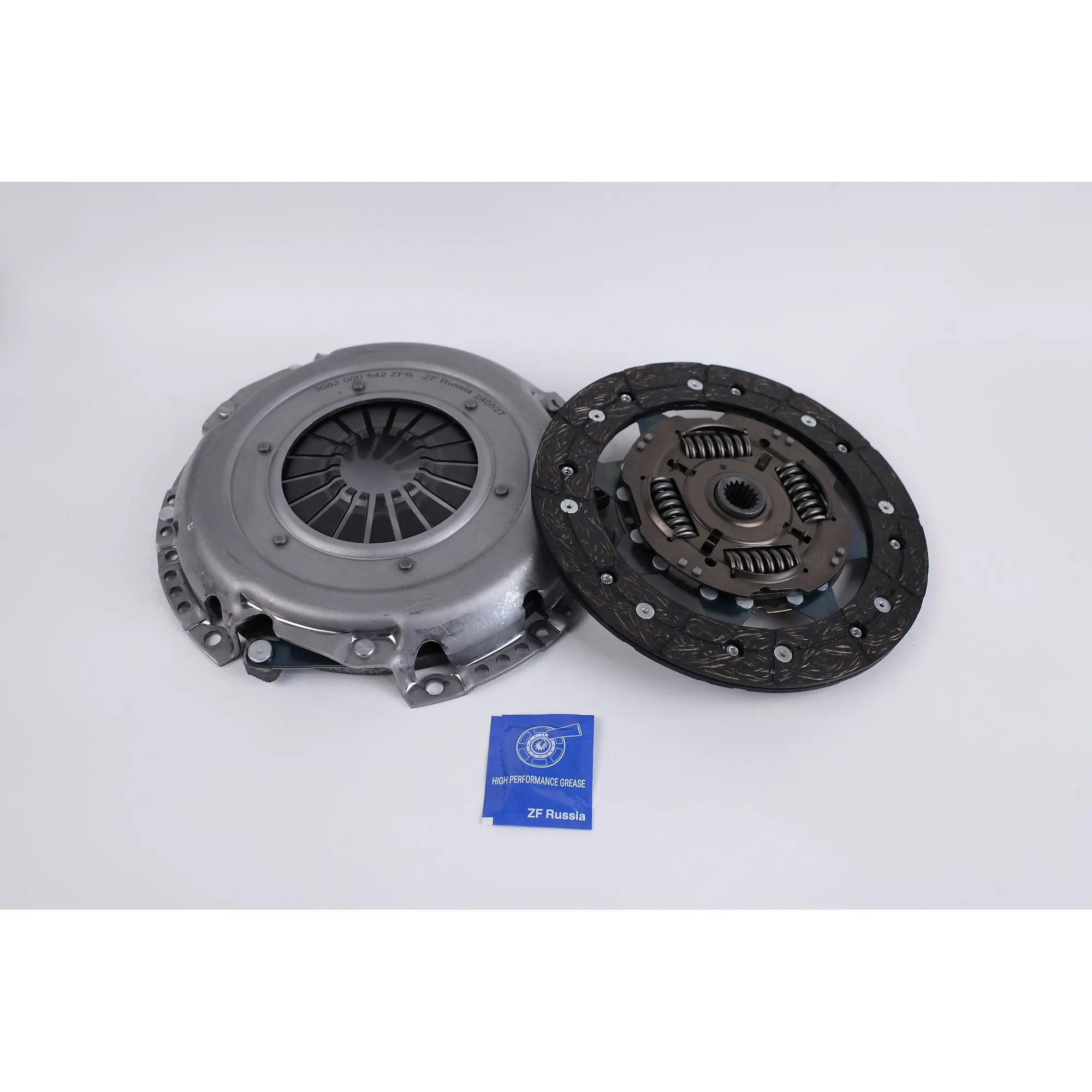 Сцепление в сборе FORD: C-MAX (DM2), ECOSPORT, FIESTA Stufenheck, F ZF Russia 3000 951 024 ZFR