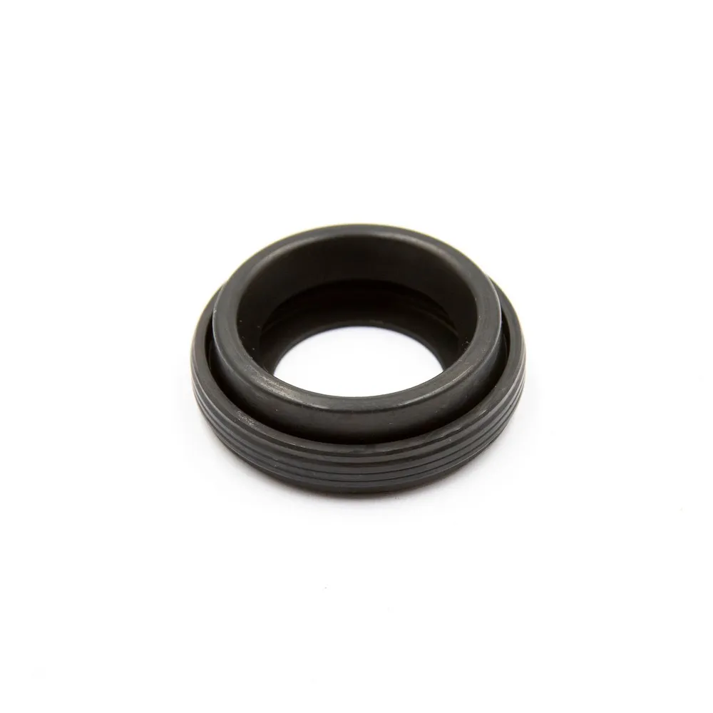 Сальник свечного колодца TOYOTA 23682-30020