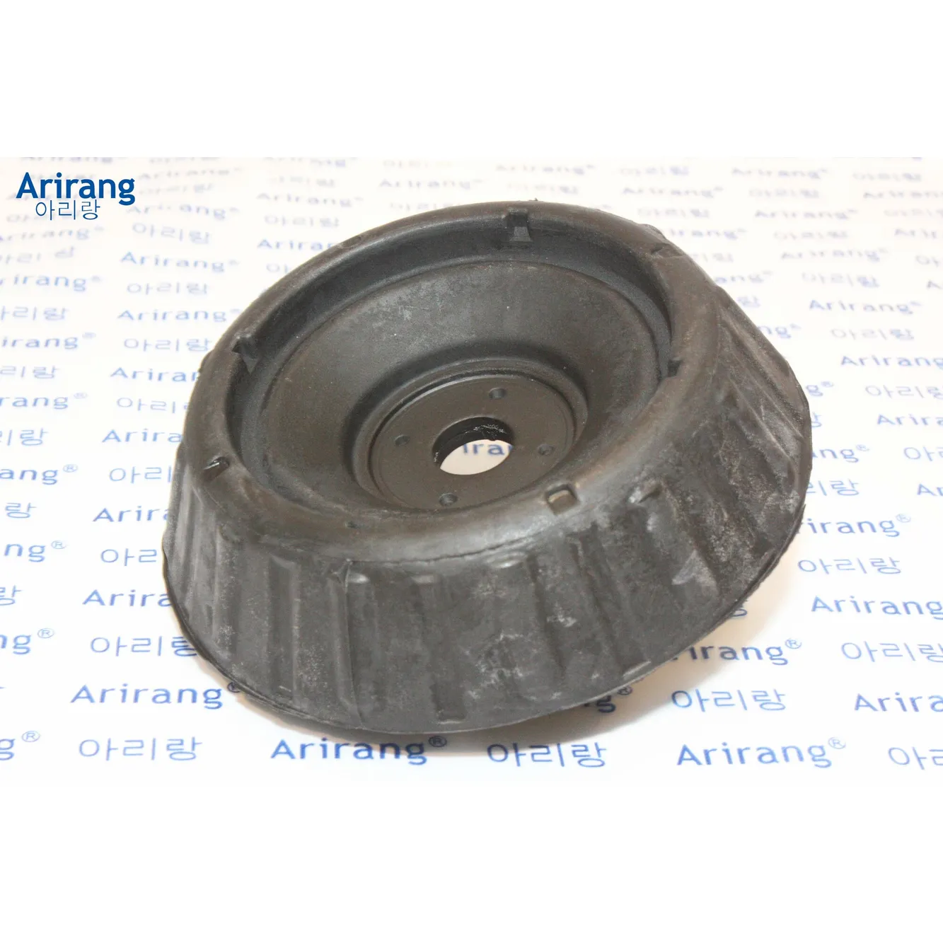 Опора амортизатора передняя