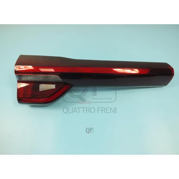Фонарь внутренний LED RR LH QUATTRO FRENI QF21M00102