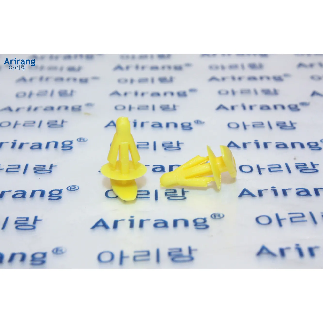 Клипса уплотнителя двери Hyundai ARIRANG ARG178141