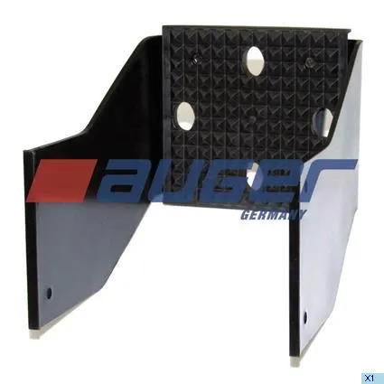 Подножка кабины нижняя пластиковая Iveco Trakker AUGER 67604