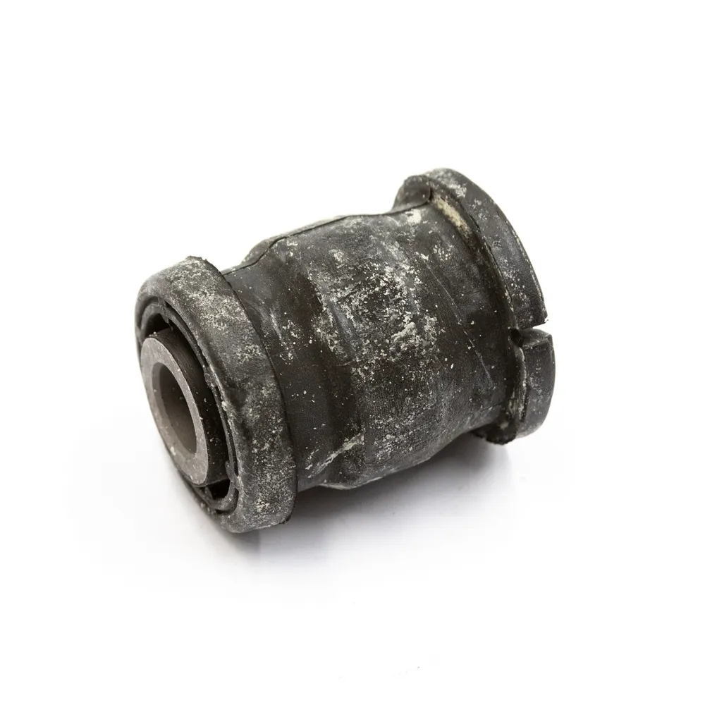 Сайлентблок переднего нижнего рычага L=R TOYOTA RAV4 I 94-00 TRW JBU743