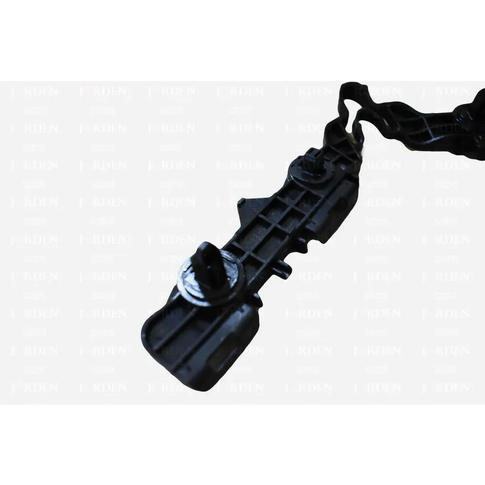 Кронштейн заднего бампера RH Camry V50 12-14 JH04CMY12023R