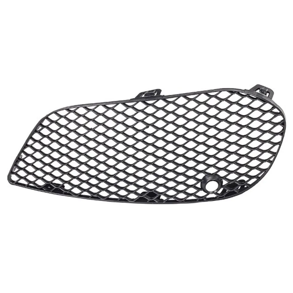 Решетка переднего бампера правая MERCEDES BENZ C-CLASS W205 2014-2018 DBL20588526
