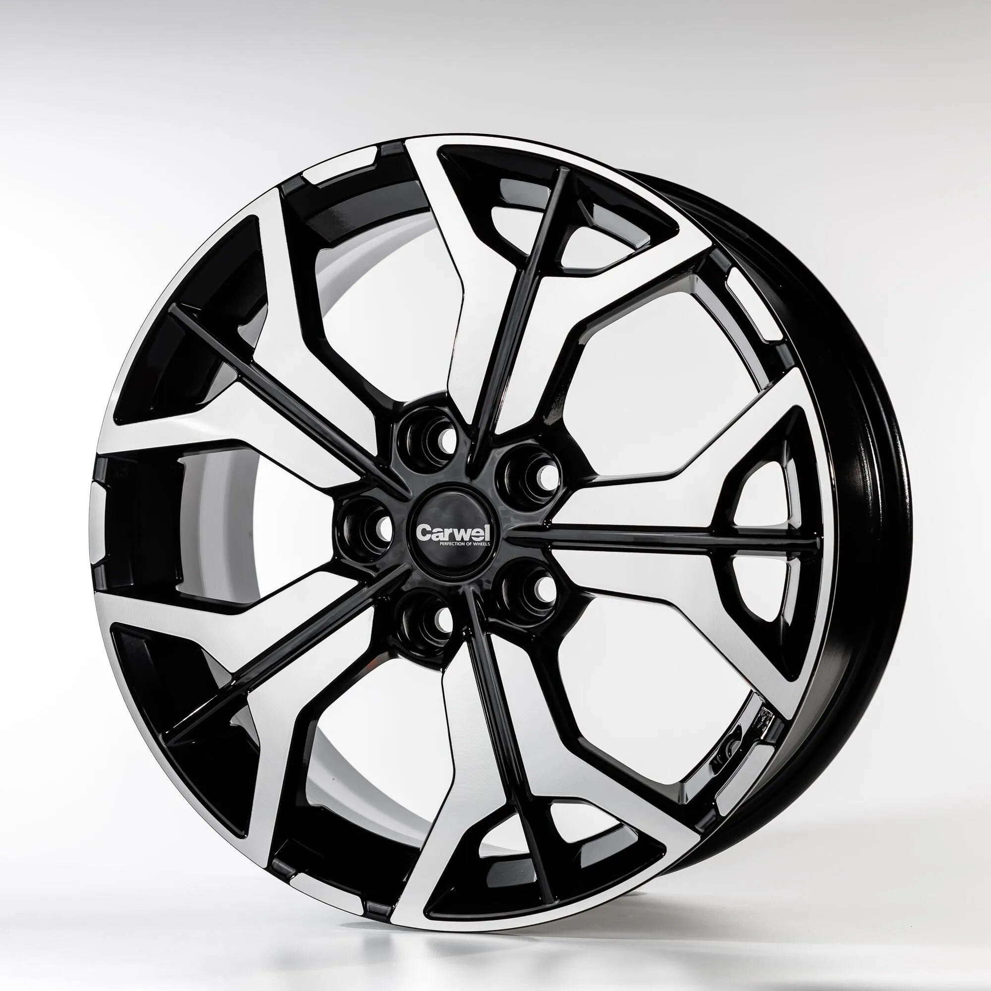 Диск литой R17 7J 5x114.3/67.1 ET45 Carwel Бусани 1715 ABT 00098639