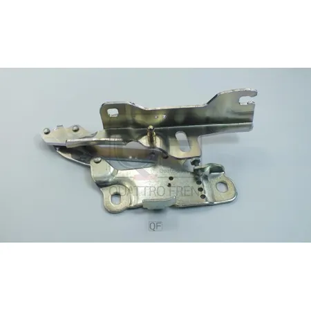Петля капота LH QUATTRO FRENI QF72G00028