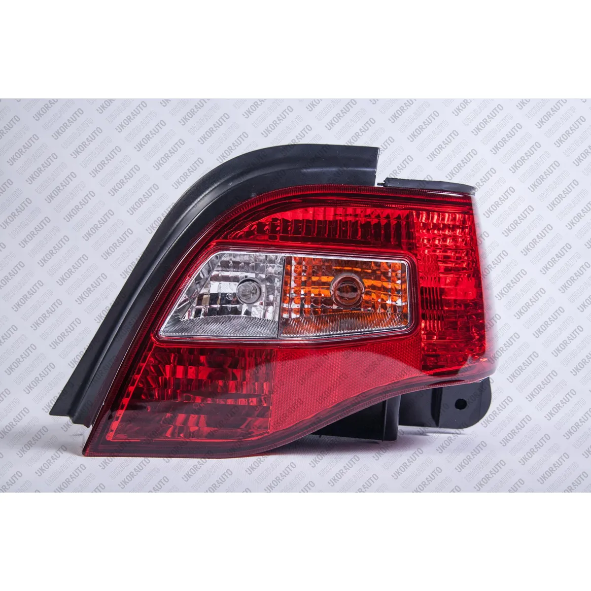 Фонарь Daewoo Nexia New UkorAuto UDW9E21911
