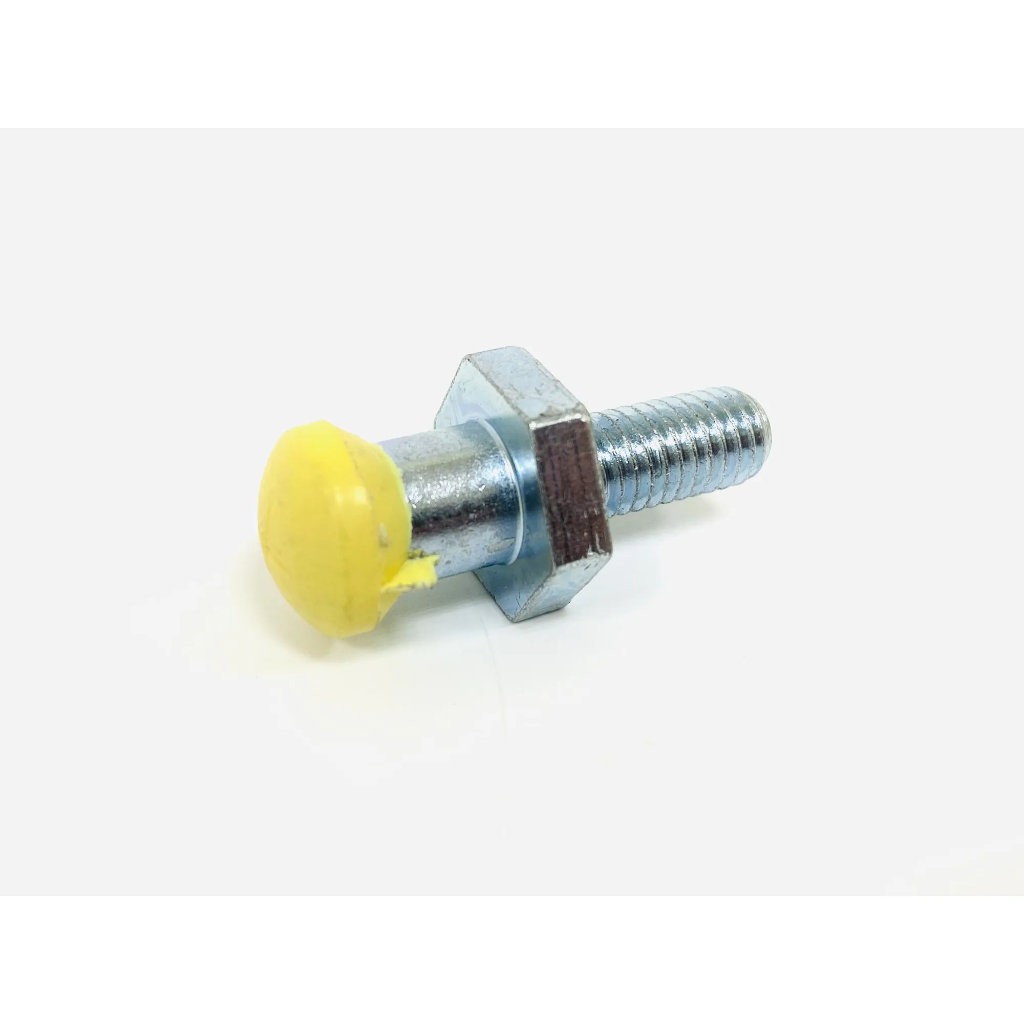 Болт UkorAuto U0701024