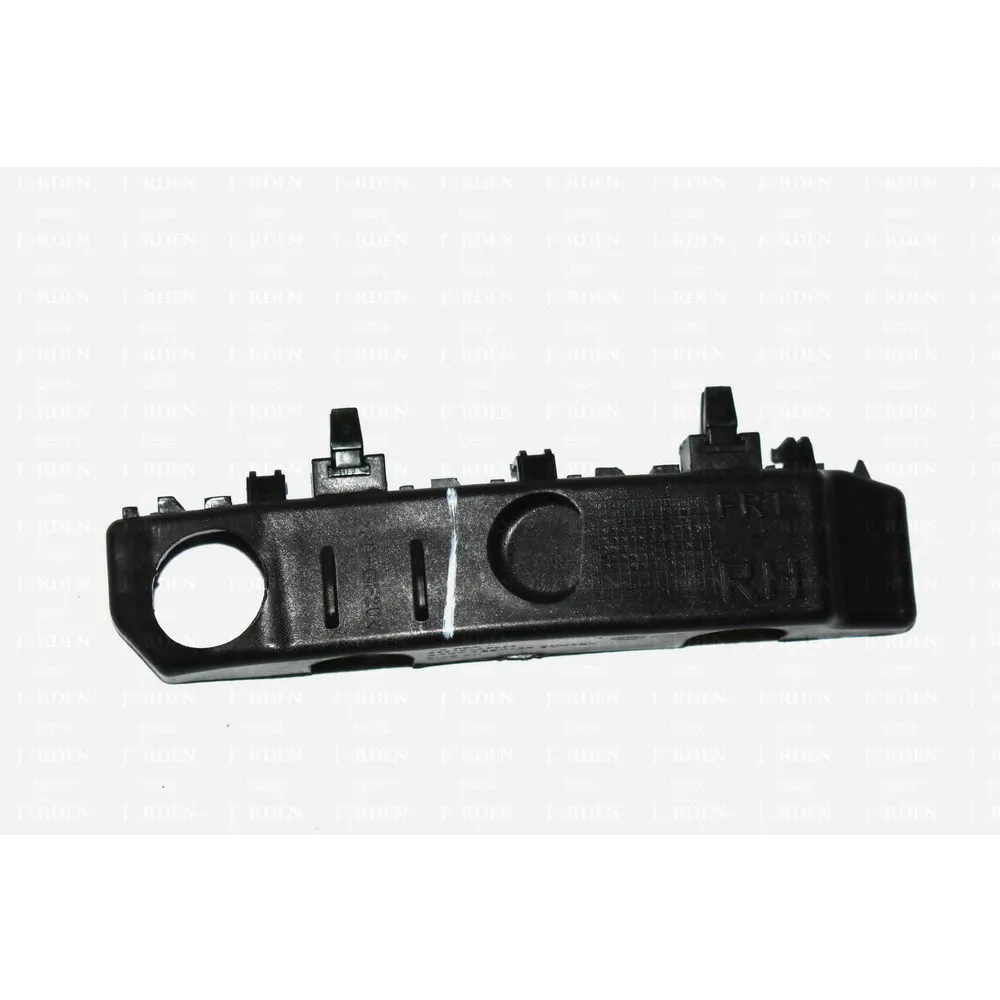 Кронштейн переднего бампера RH Cerato 13- JH03CRT13018R