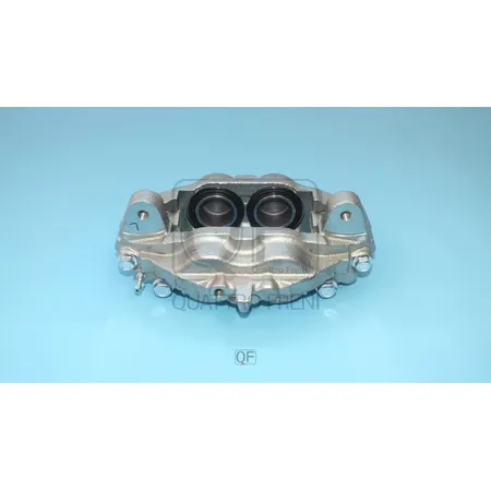Суппорт тормозной FR LH QUATTRO FRENI QF10F00114
