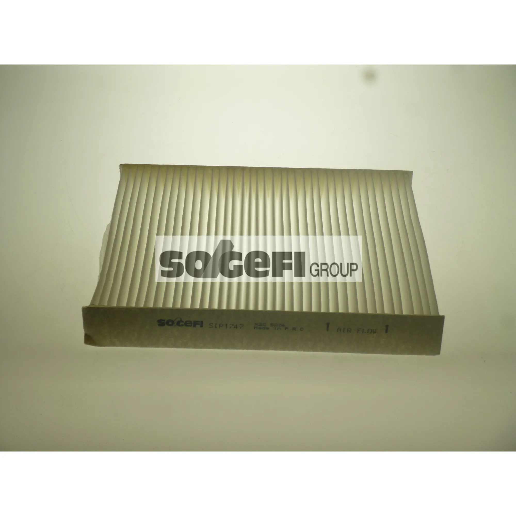 Фильтр салонный INFINITY FX35 03-11 / FX45 03-08 / M35 06-08 FRAM CF9882