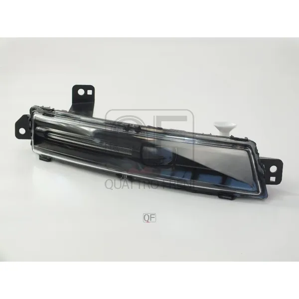 Фара противотуманная LH QUATTRO FRENI QF01M00156