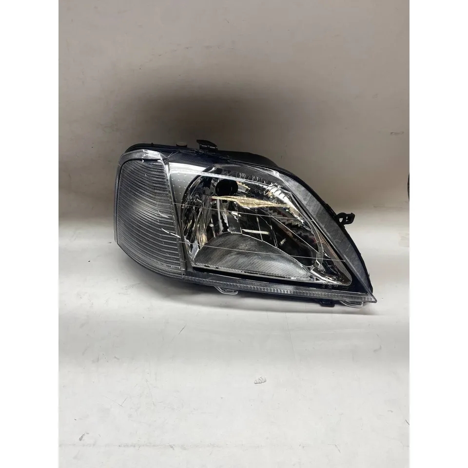 Фара правая RENAULT Logan I (04-09), Уценка NSP NSP076001546789-N0 Уценка