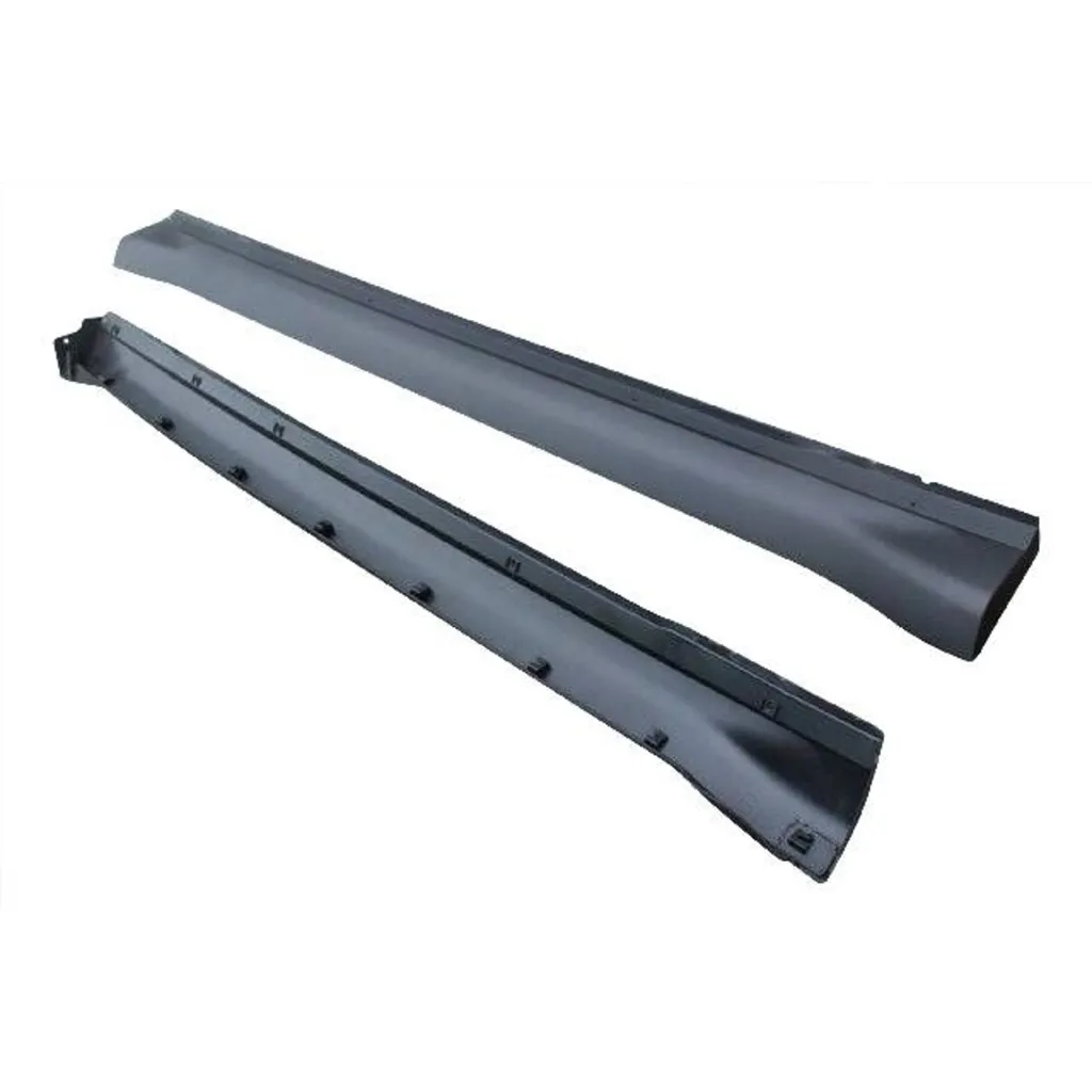 Накладка порога правая пластик OUTLANDER XL 2007-2010 MB12024R