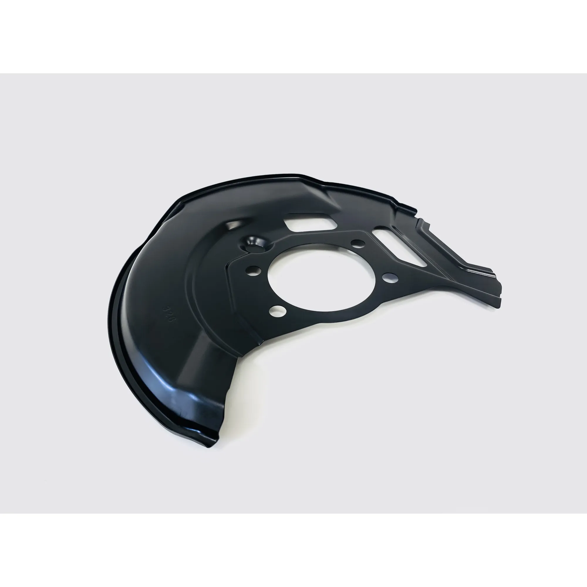 Кожух тормозного диска, правый UkorAuto U0508582
