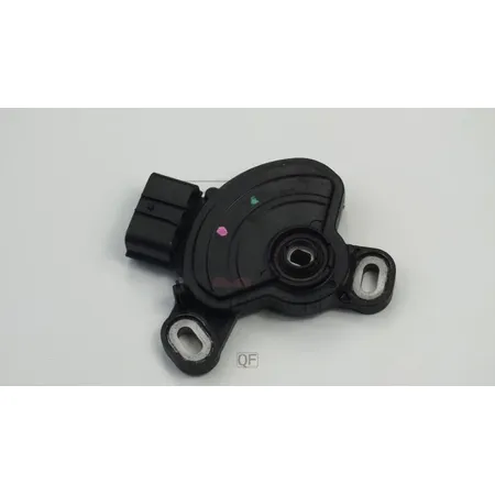 Датчик положения АКПП QUATTRO FRENI QF02B00040