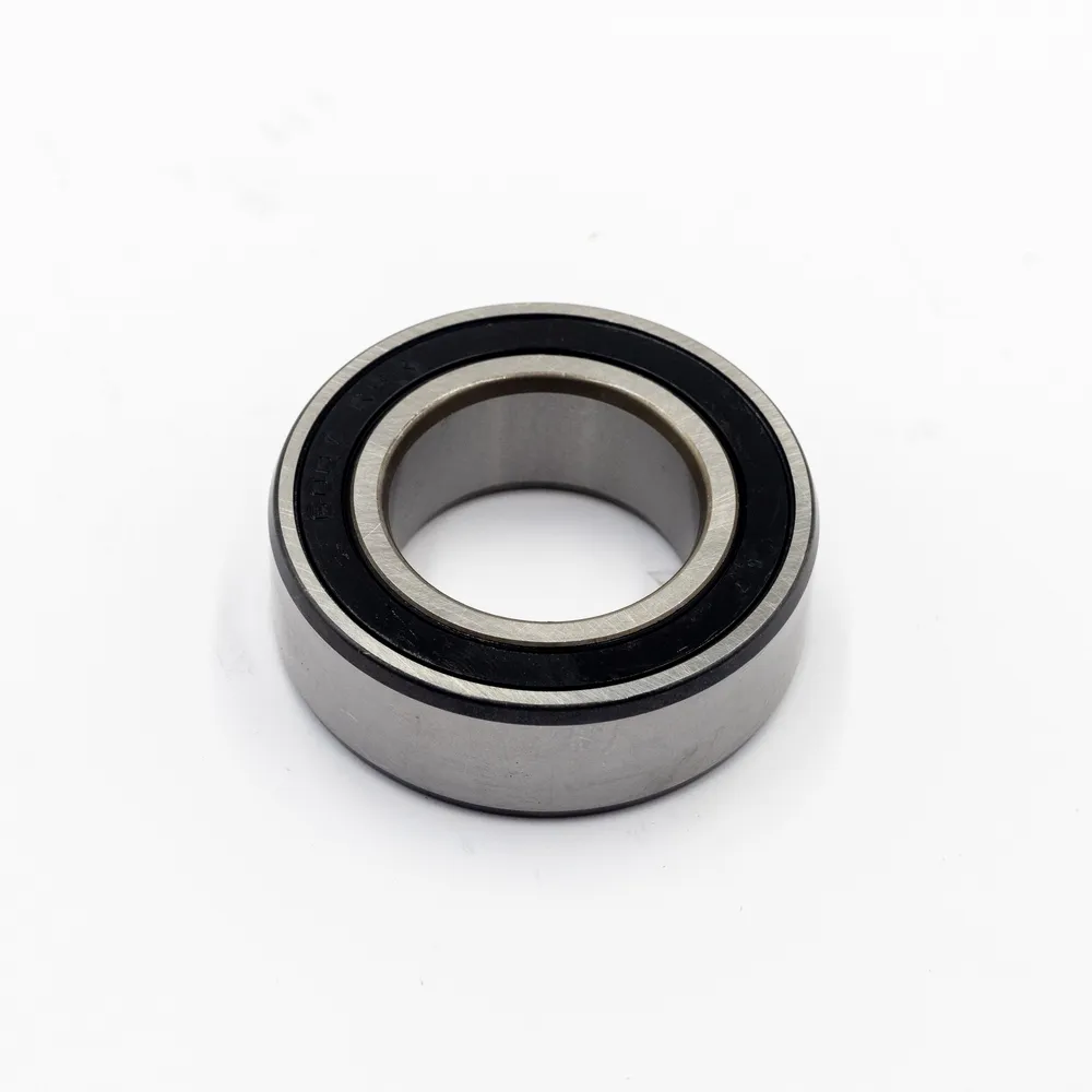 Подшипник переднего приводного вала UNIVERSAL /35x62x20mm NTN-SNR 63007.EE