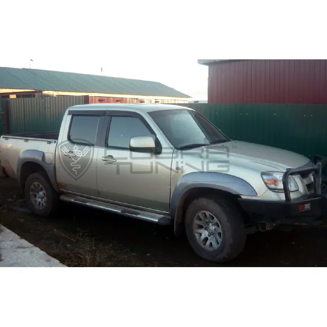 Дефлектора на окна Mazda BT-50 2007 деф.окон Cobra Tuning M20807