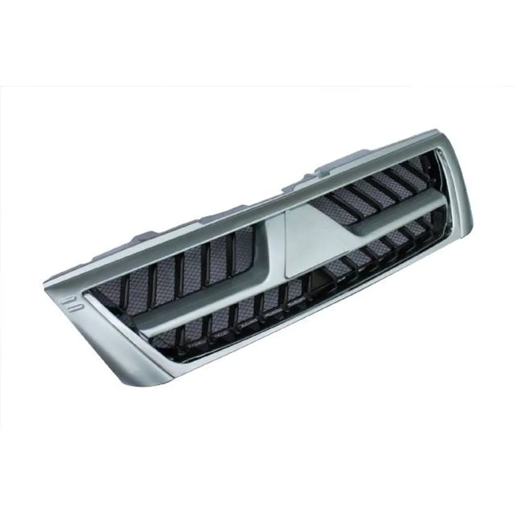 Решетка радиатора хром PAJERO III/MONTERO III 2000-2006 MB41018