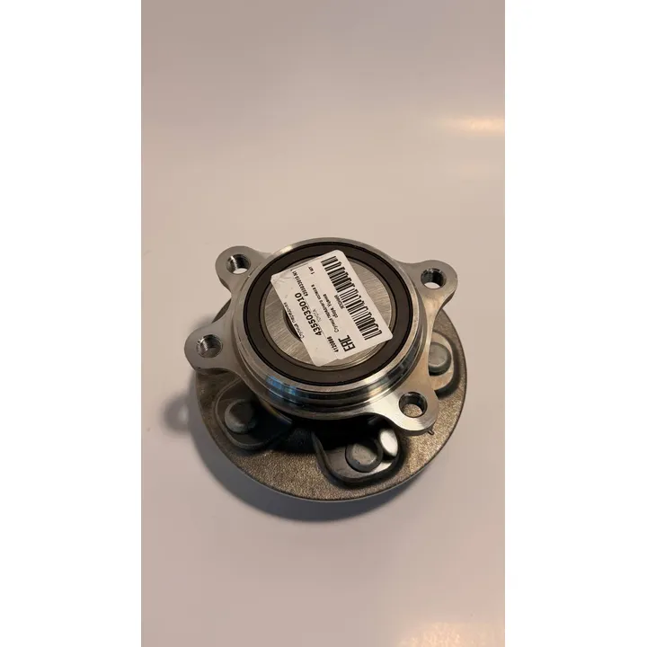 Ступица переднего колеса в сборе, Уценка TOYOTA 4355033010-N1 Уценка