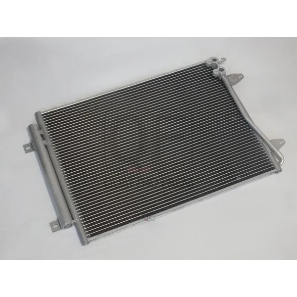Радиатор кондиционера QUATTRO FRENI QF50Q00083