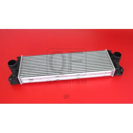 Радиатор интеркуллера QUATTRO FRENI QF55A00054