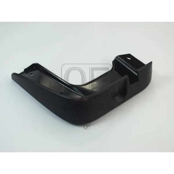 БРЫЗГОВИК FR LH QUATTRO FRENI QF38G00003