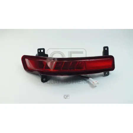Фара противотуманная RR RH QUATTRO FRENI QF01M00104