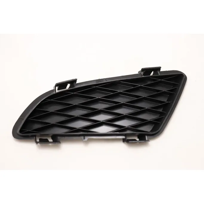 Накладка фары противотуманной Лев. глухая Mazda M6 2003-2005 DoCar GJ6A50C21ADCR