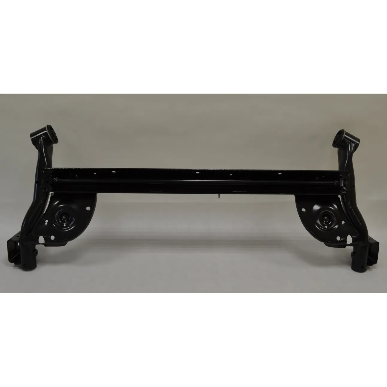 Балка подвески UkorAuto UAA016932R