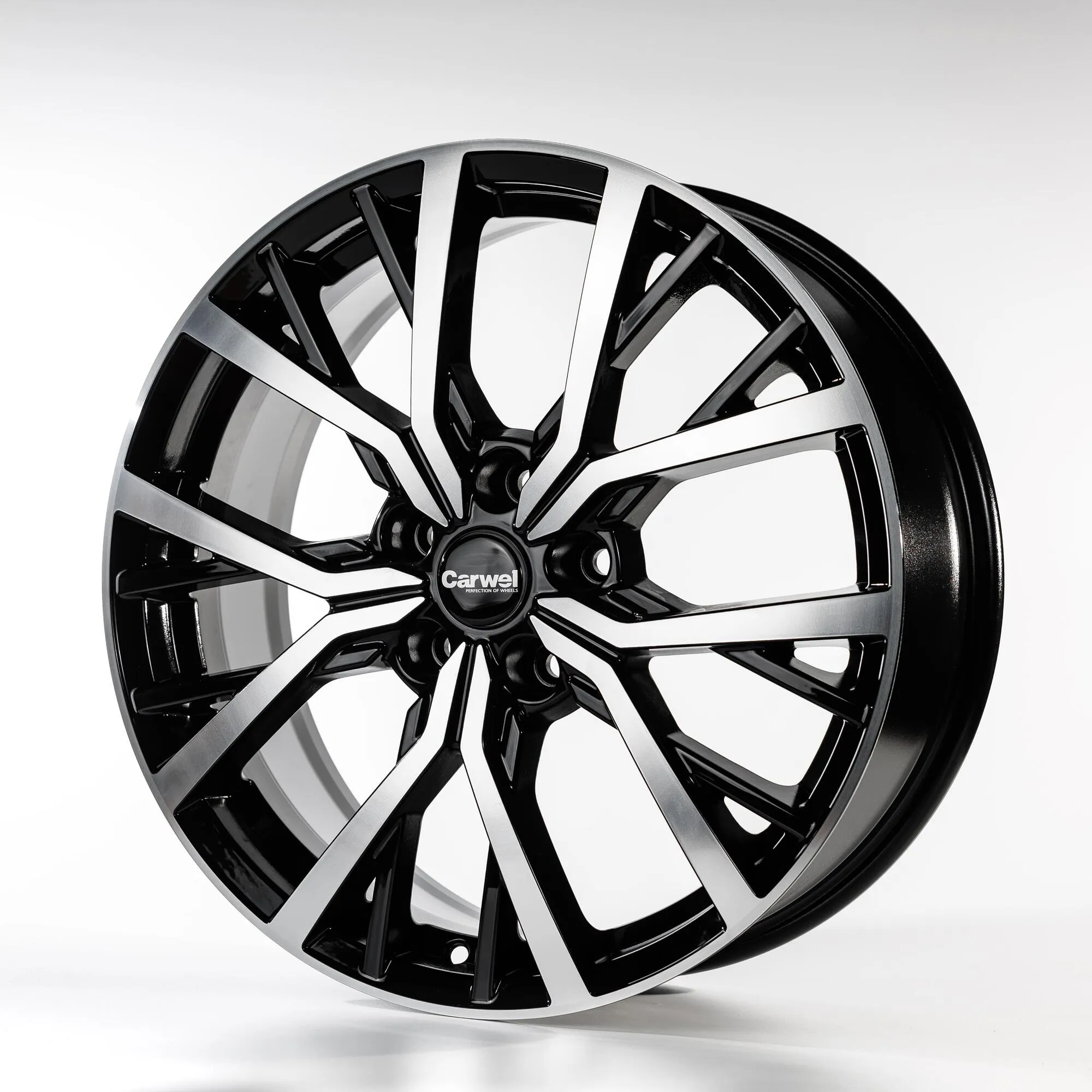 Диск литой R18 7J 5x110/63.3 ET50 Carwel Тур 1806 ABT 00116536