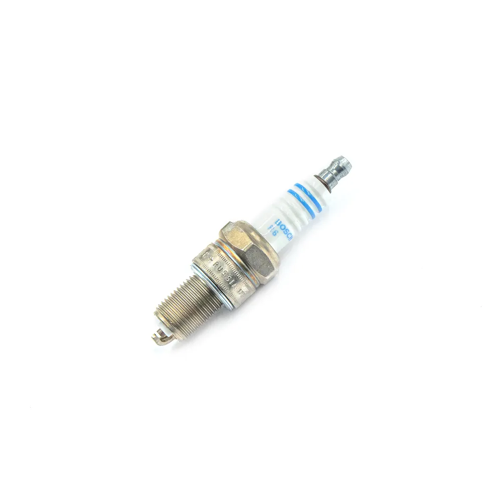 Свеча зажигания (компл. 4шт) HYUNDAI/KIA/SUBARU/SUZUKI/LADA BOSCH 0 242 235 909