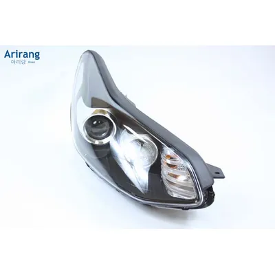 Фара передняя правая галоген ARIRANG ARG23-1039R TAXI
