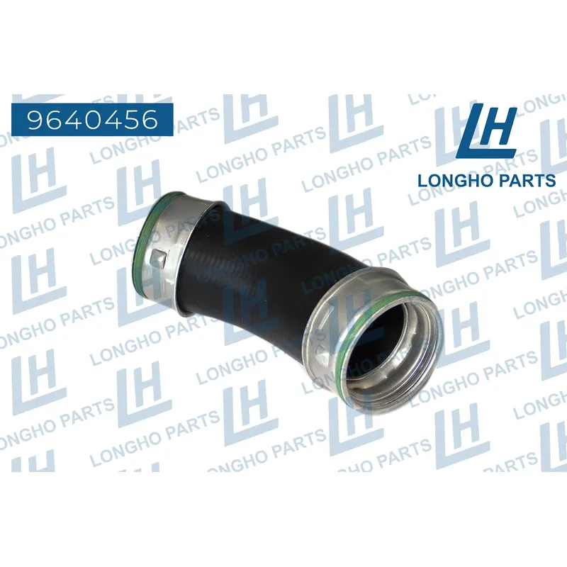 Патрубок резиновый (шланг) VOLKSWAGEN Transporter 7H0145790D LONGHO 9640456