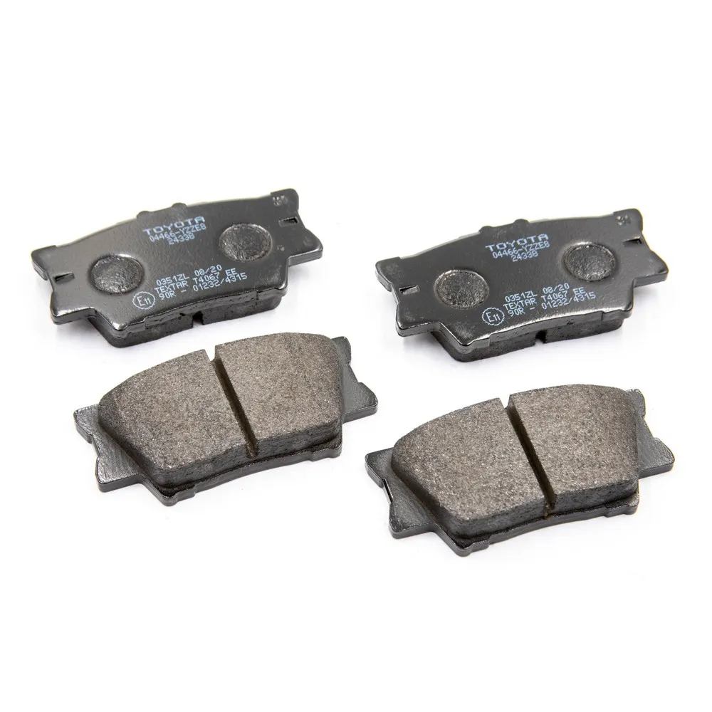 Колодки тормозные задние TOYOTA 04466-YZZE8