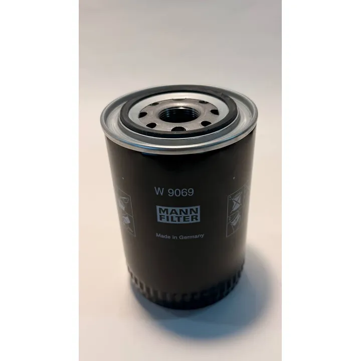 Фильтр масляный, Уценка MITSUBISHI Pajero II/III/IV mot.2,8TD/3,2DID MANN-FILTER W 9069-N1 Уценка