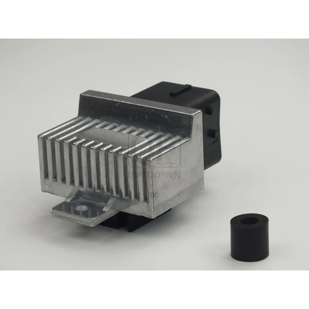 Реле свечей накала QUATTRO FRENI QF10P00015