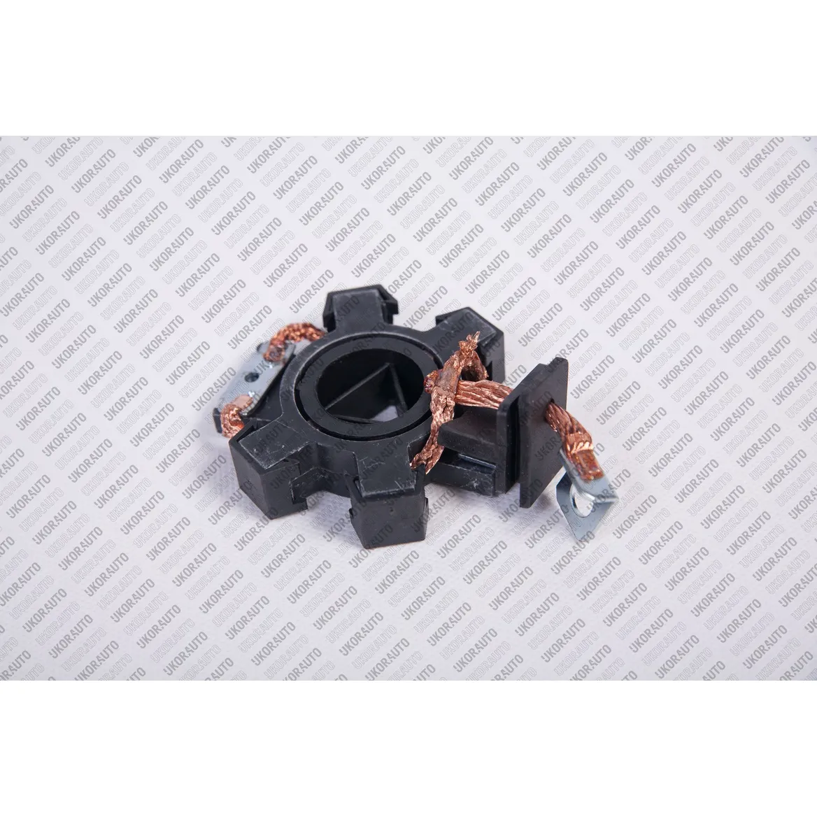 Щеткодержатель стартера UkorAuto UDW9N073849