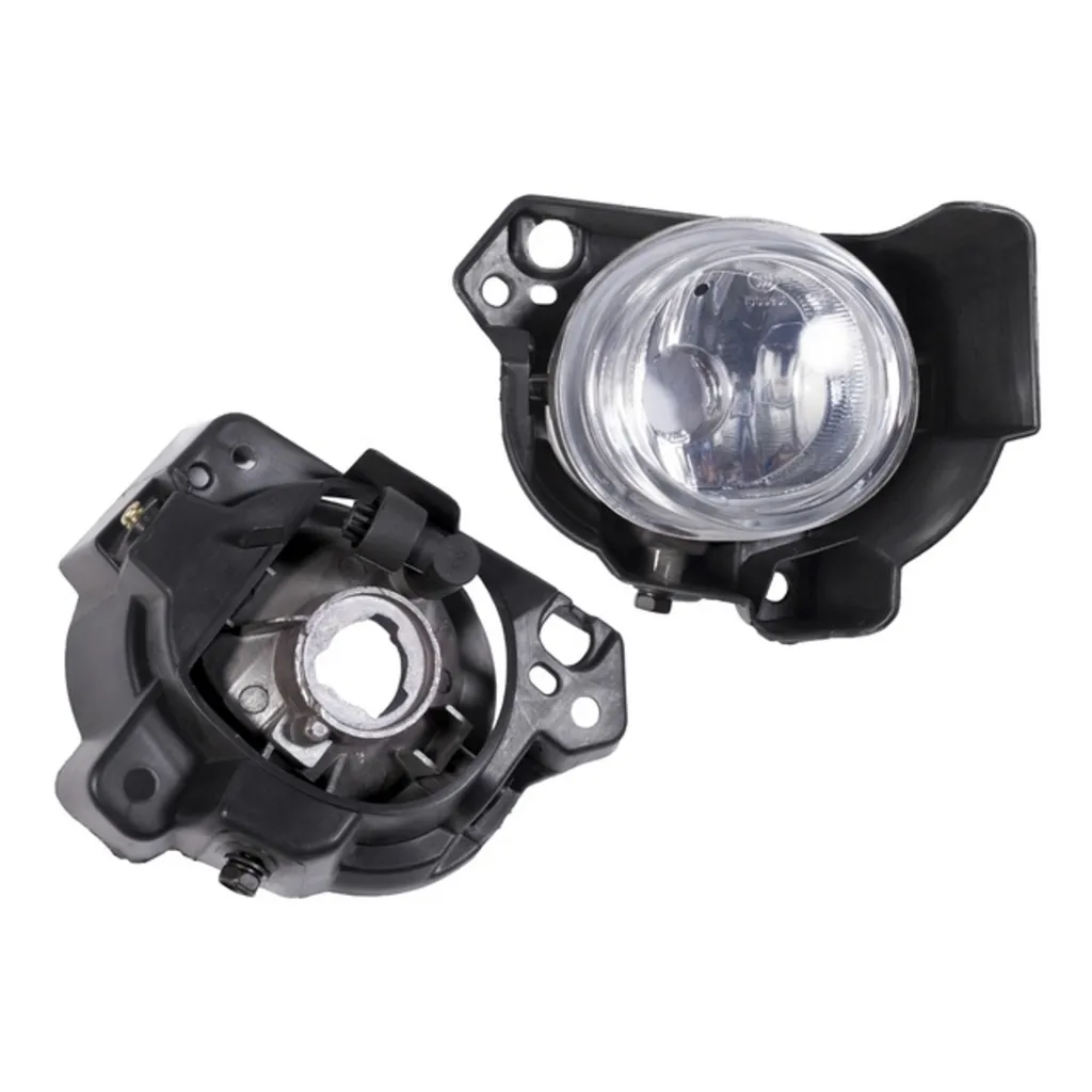 Фара противотуманная (ПТФ) правая с кронштейном MAZDA 3 2013-2016 SAILING MAL03400808R