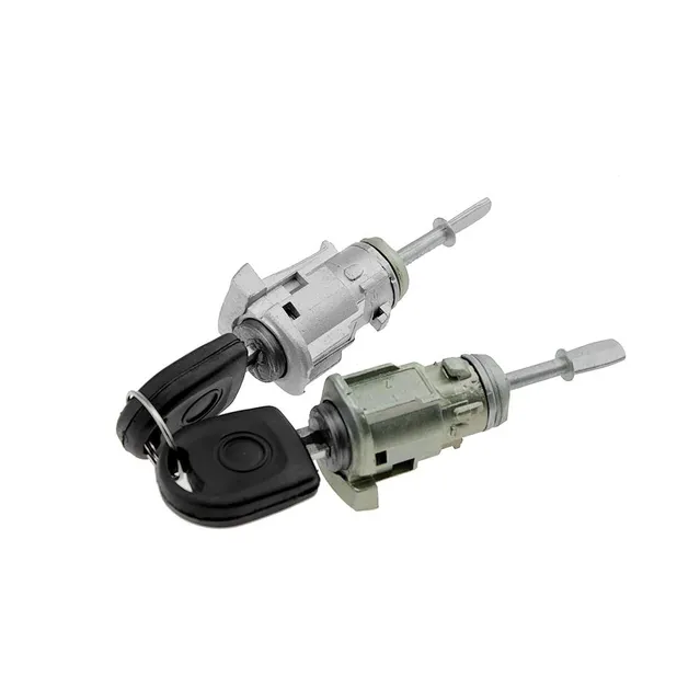 ВКЛАДЫШ ЗАМКА ДВЕРИ VW GOLF IV 1997-,BORA 1998-,POLO 2001-,SKODA FABIA 1999-/WKЈADKI ZAMKA L+P+KL 2 NTY EZCVW092