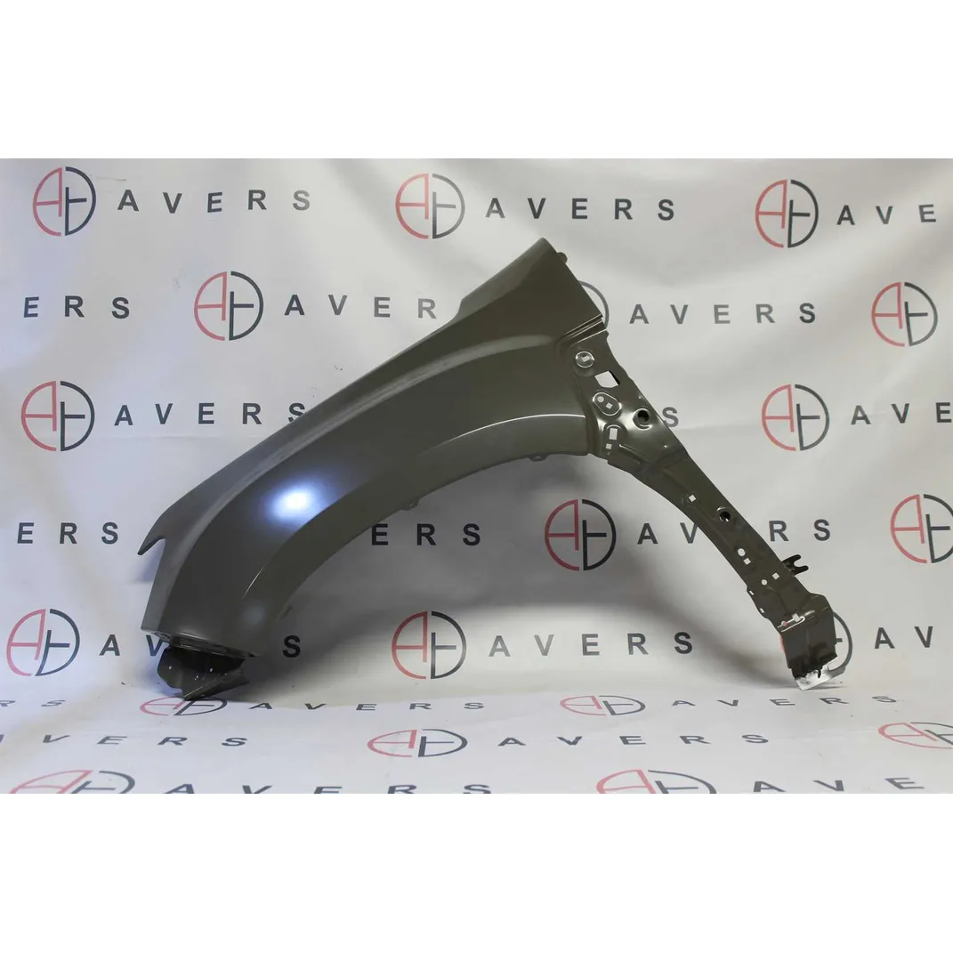 Крыло переднее левое AVERS 631011252RAV