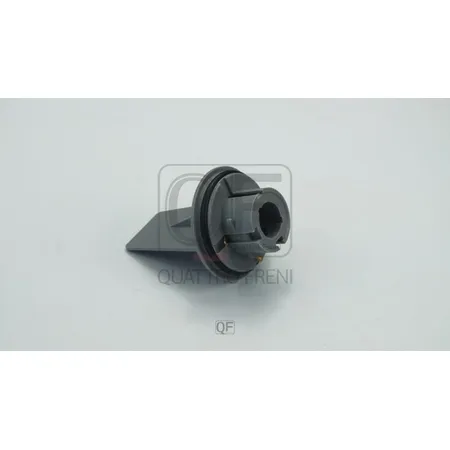 Патрон лампочки поворотника QUATTRO FRENI QF71M00013