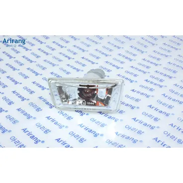 Повторитель поворота правый с отраж ARIRANG ARG23-5009R