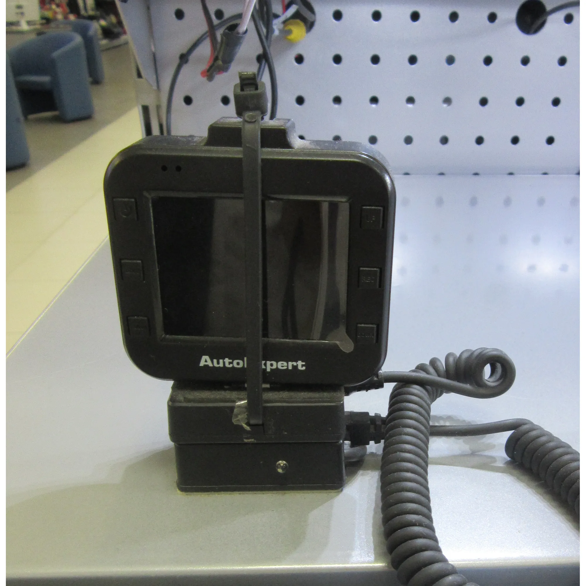 Уценка Видеорегистратор AutoExpert DVR-930, 2, 120°, Уценка, , Max Вт