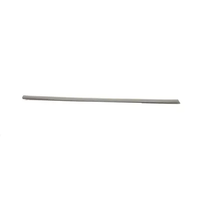 Молдинг двери передн. - прав. GOLF3 90-98 BSG BSG 90-924-012