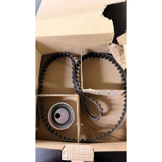 Ремкомплект ГРМ, Уценка RENAULT Logan/Clio-2/Megane 8кл. RENAULT 7701 477 024-N0 Уценка