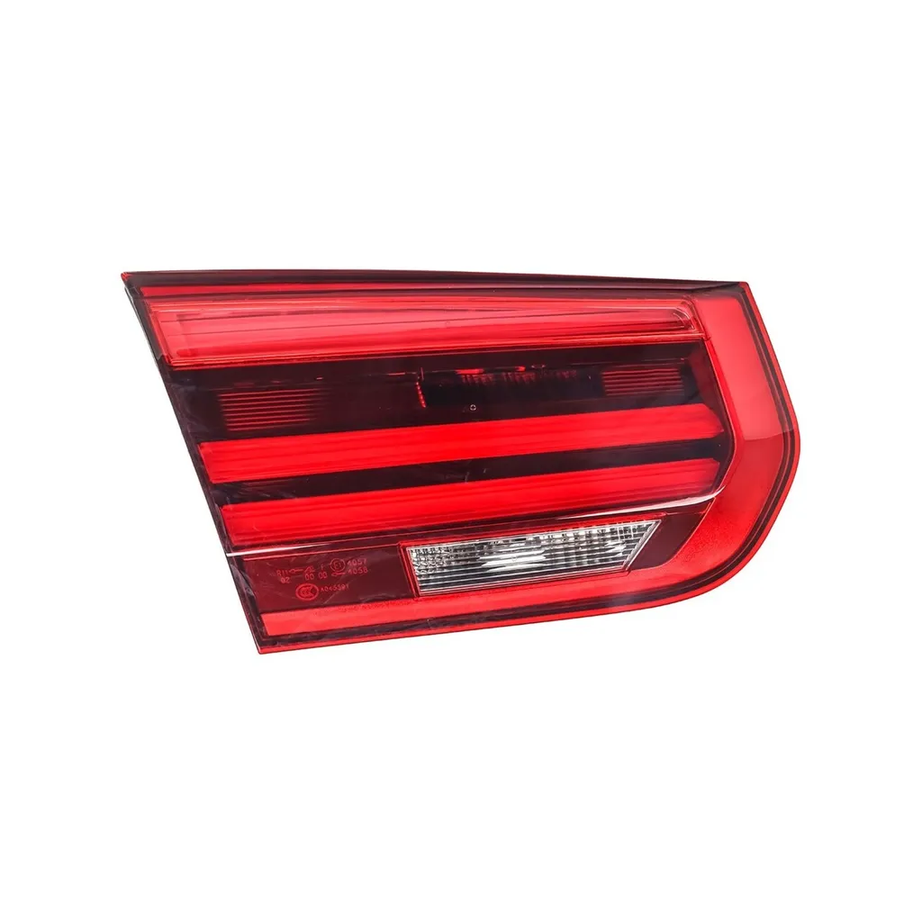 Фонарь задний левый внутренний BMW 3 F30/F31/F80 2015-2019 SAILING BML60312111L