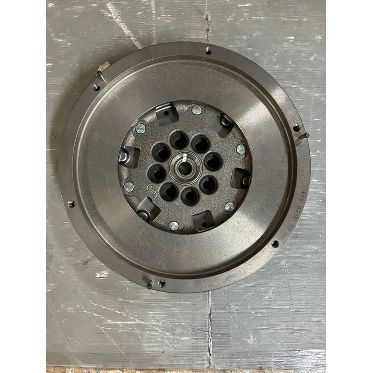 Маховик, Уценка для VW Crafter LUK 415 0335 10-N0 Уценка