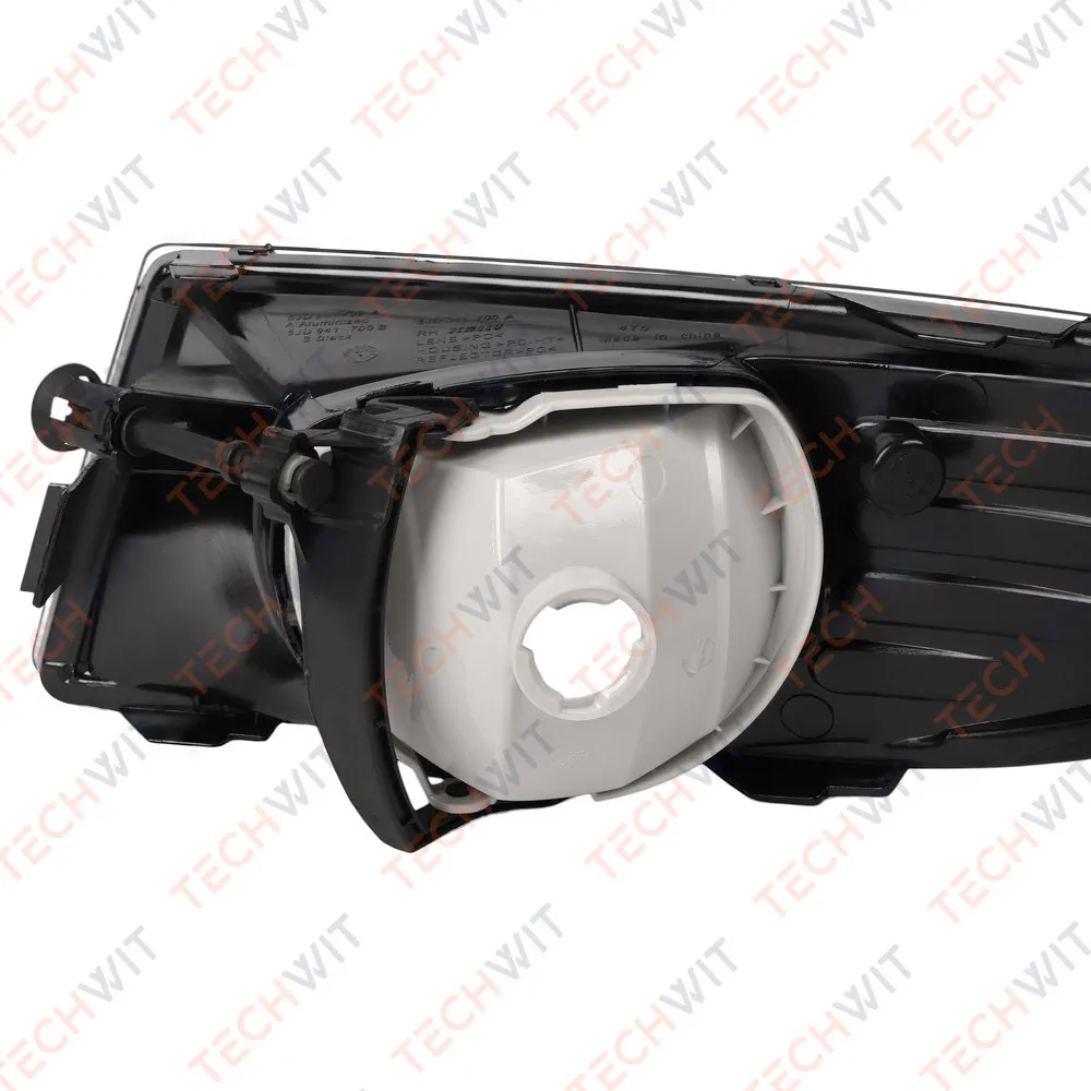 Фара противотуманная Прав. Skoda Fabia 2011 TECHWIT HD002SKD016TW